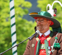 Schützen loben Direktorin